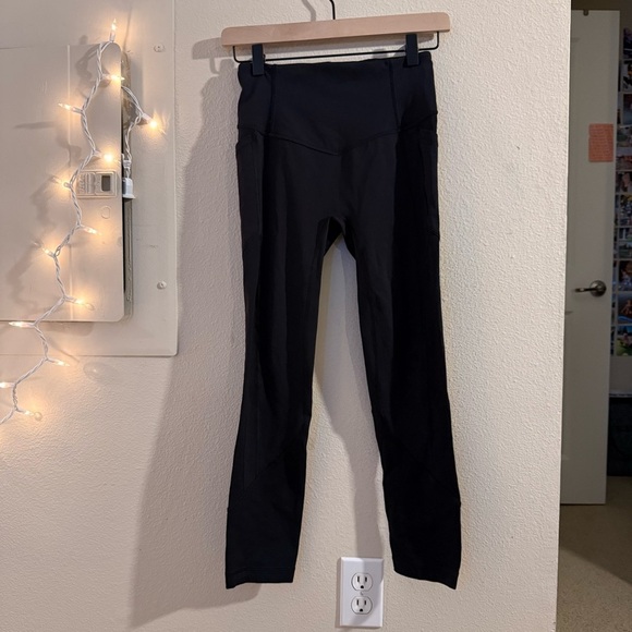 lululemon athletica Pants - Lululemon Black High-Rise Pocket Leggings Size 4